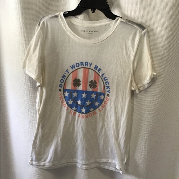 Lucky 🍀 Brand T-shirt - Picture 2 of 4